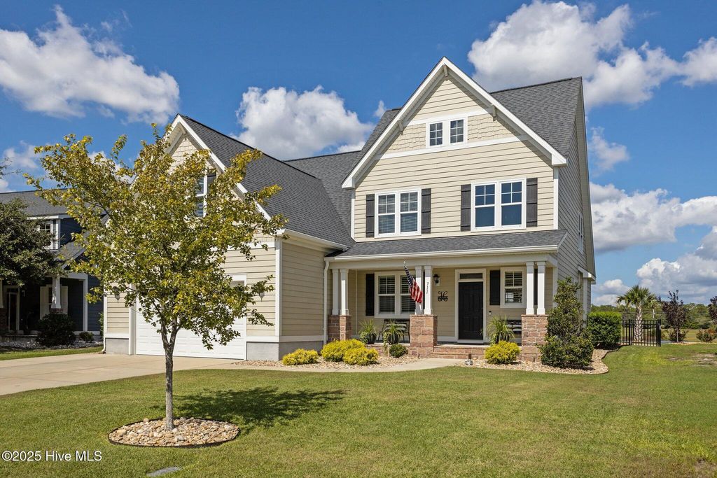 Photo of 711 Lanyard Drive, Newport, NC 28570 (MLS # 100509031)