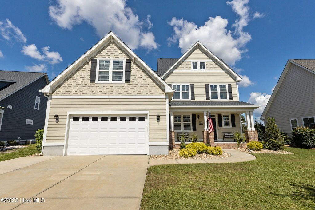 Photo of 711 Lanyard Drive, Newport, NC 28570 (MLS # 100509031)