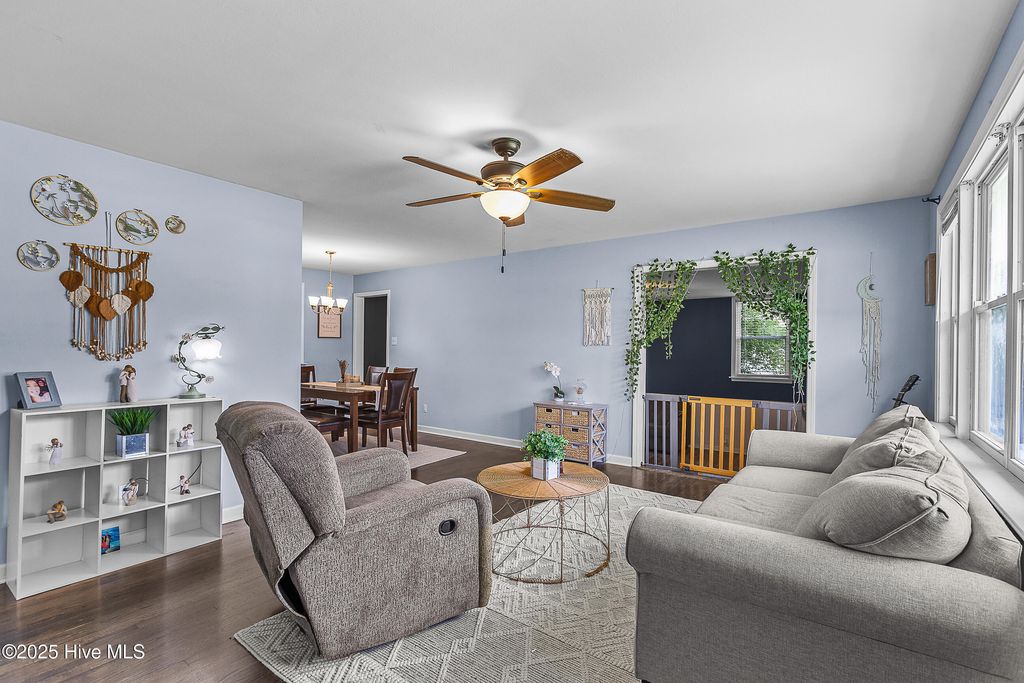 Photo of 814 Edgewood Drive, Jacksonville, NC 28540 (MLS # 100527421)