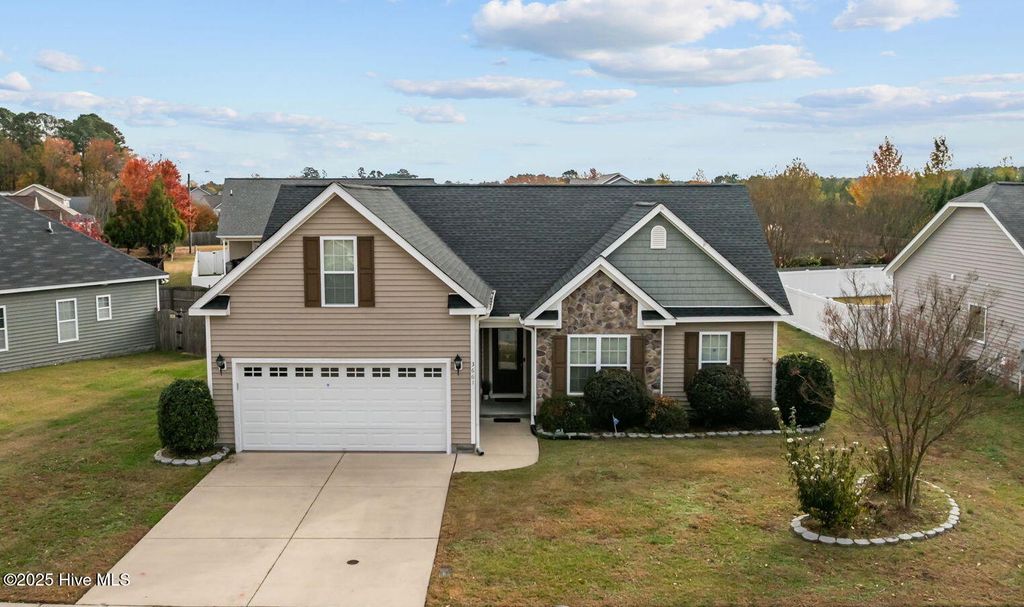 Photo of 3661 Thornbrook Drive, Greenville, NC 27834 (MLS # 100542414)