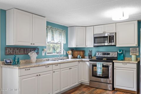 Tiny photo for 618 Creek Drive, Hampstead, NC 28443 (MLS # 100535152)