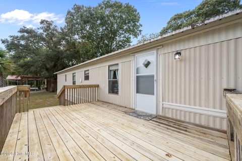 Tiny photo for 618 Creek Drive, Hampstead, NC 28443 (MLS # 100535152)