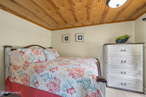 Tiny photo for 618 Creek Drive, Hampstead, NC 28443 (MLS # 100535152)