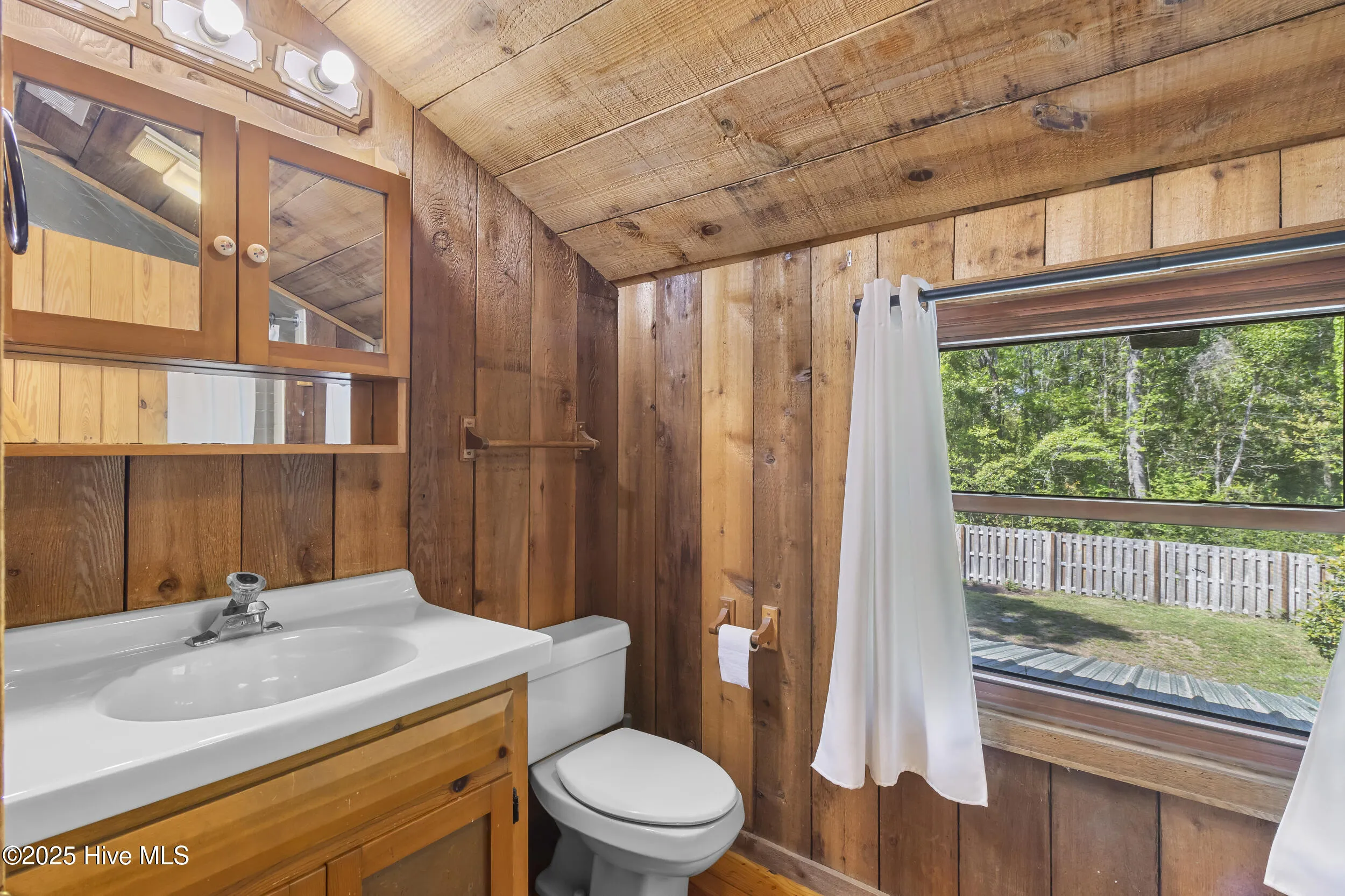 Wilmington, North Carolina 28411, United States, 4 Bedrooms Bedrooms, ,3 BathroomsBathrooms,Residential,Active,112664