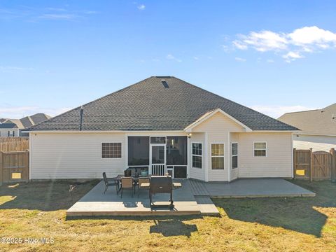 Tiny photo for 238 Crossroads Store Drive, Jacksonville, NC 28546 (MLS # 100539854)