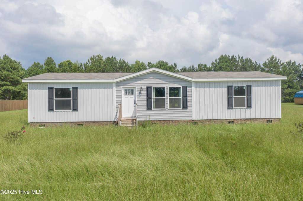 Photo of 205 Emily Drive, Chadbourn, NC 28431 (MLS # 100522825)