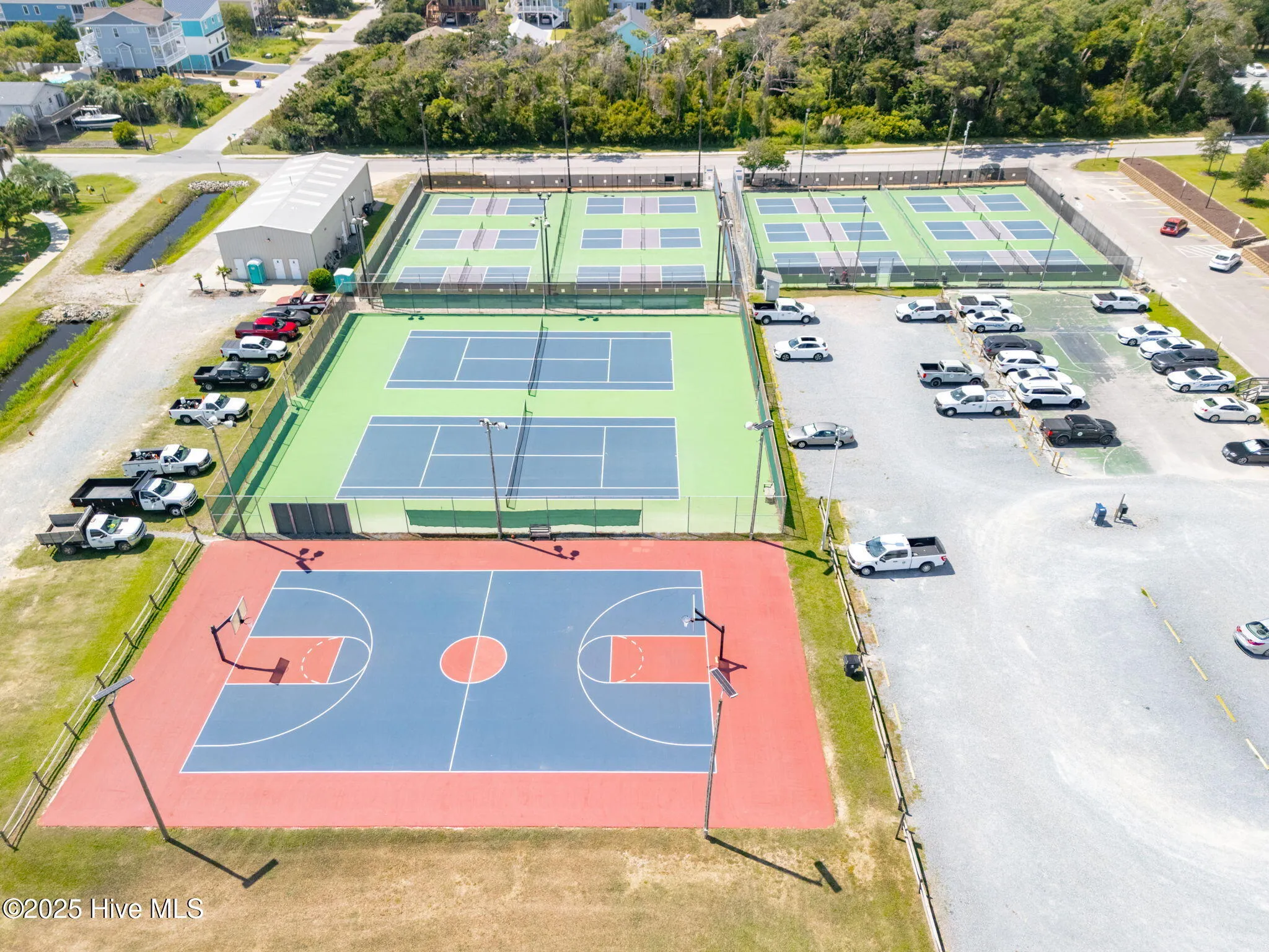 Oak Island, North Carolina 28465, United States, 3 Bedrooms Bedrooms, ,2 BathroomsBathrooms,Residential,Active,199990