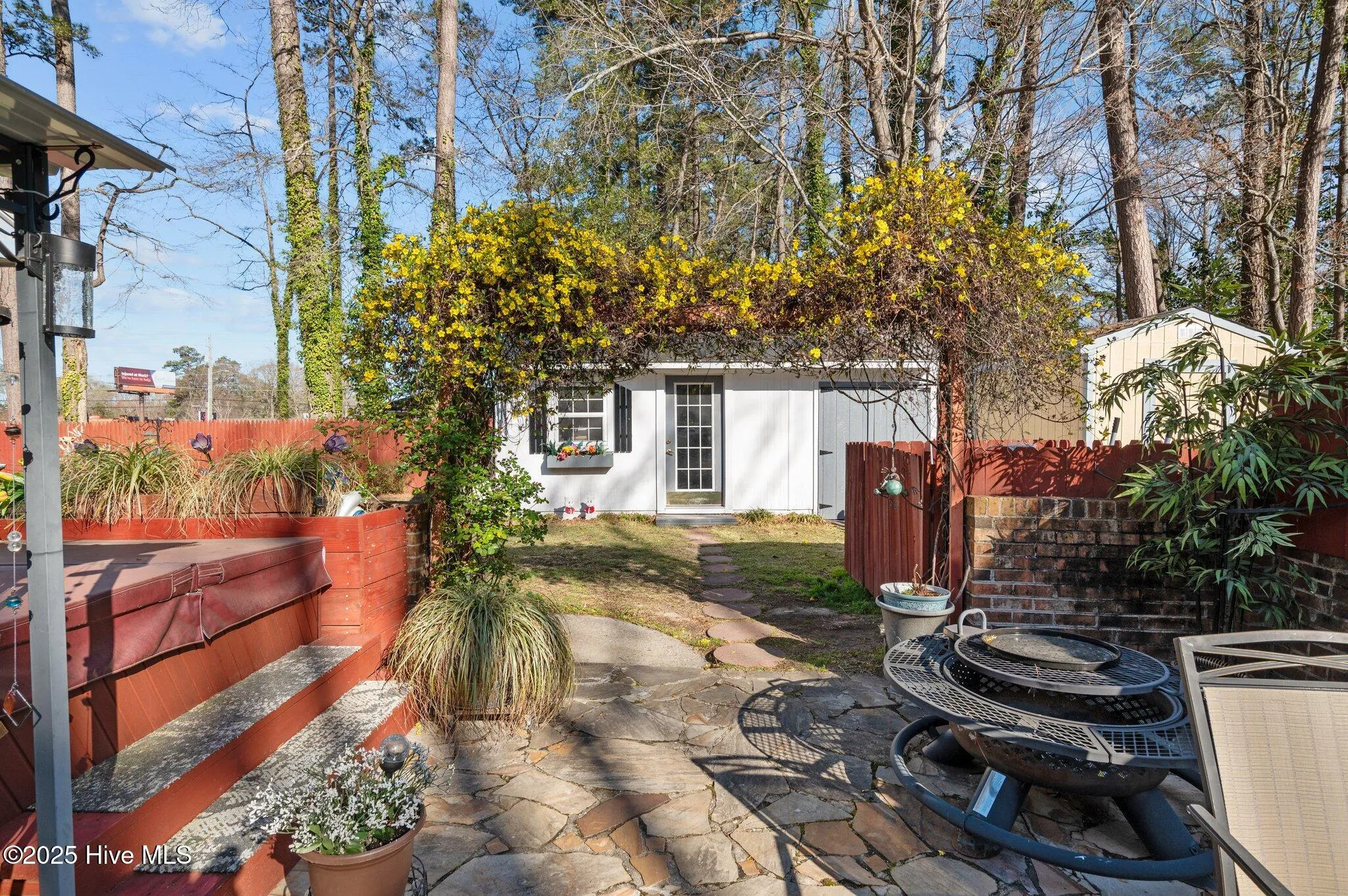 Greenville, North Carolina 27858, United States, 3 Bedrooms Bedrooms, ,2 BathroomsBathrooms,Residential,Active,94723