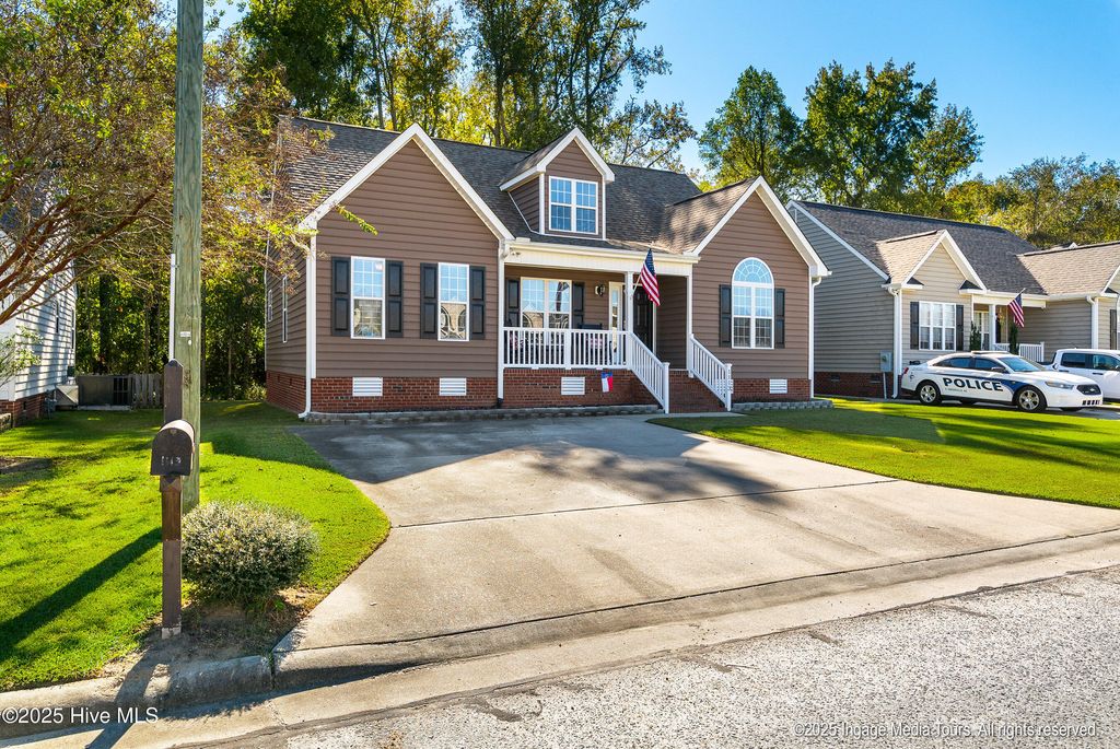 Photo of 1113 Sebring Drive, Winterville, NC 28590 (MLS # 100537374)