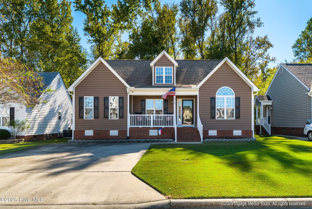 Photo of 1113 Sebring Drive, Winterville, NC 28590 (MLS # 100537374)