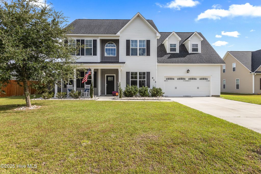Photo of 913 Courthouse Crossing, Jacksonville, NC 28546 (MLS # 100529479)