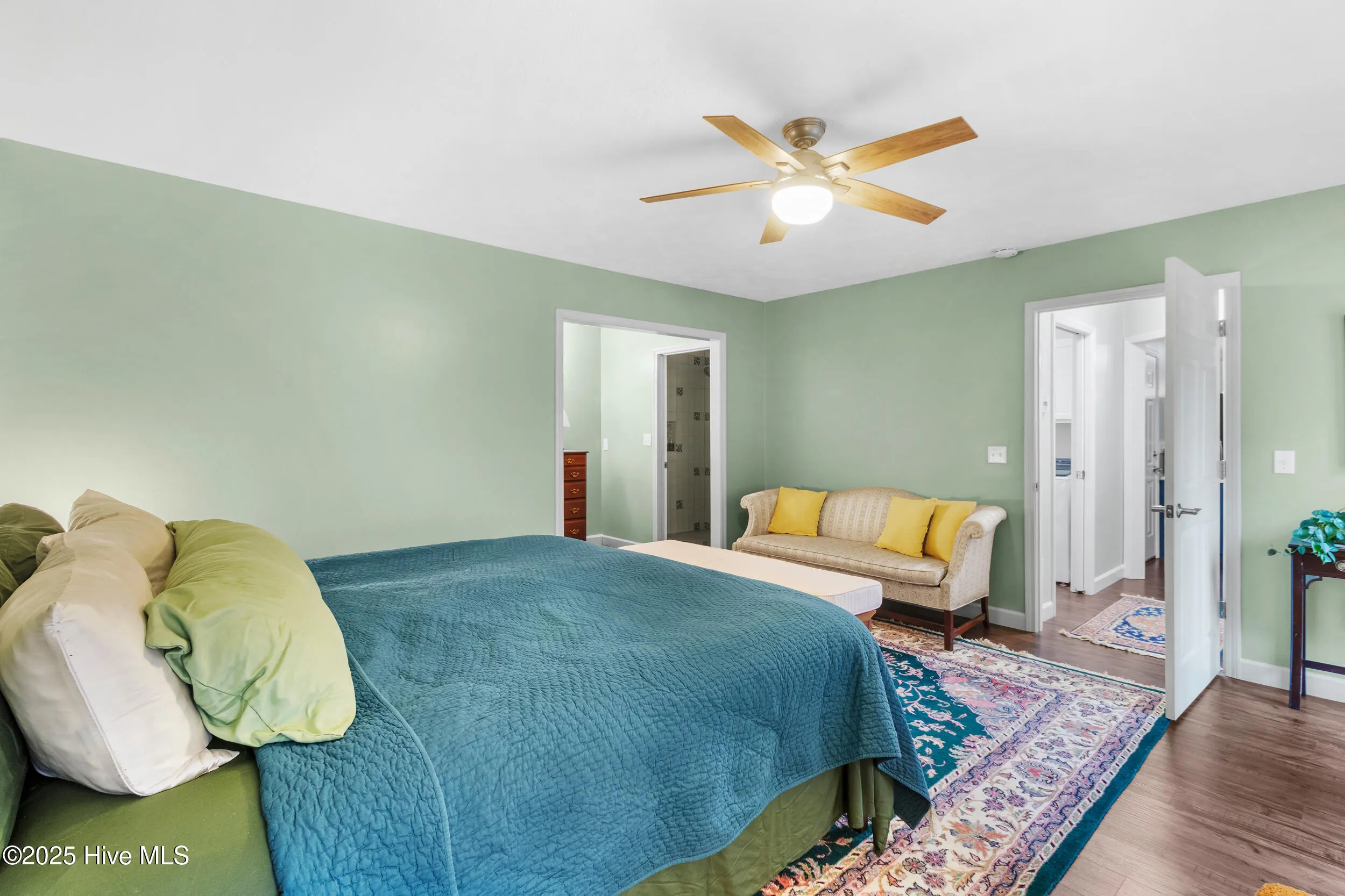 Wilmington, North Carolina 28409, United States, 3 Bedrooms Bedrooms, ,3 BathroomsBathrooms,Residential,Active,99060