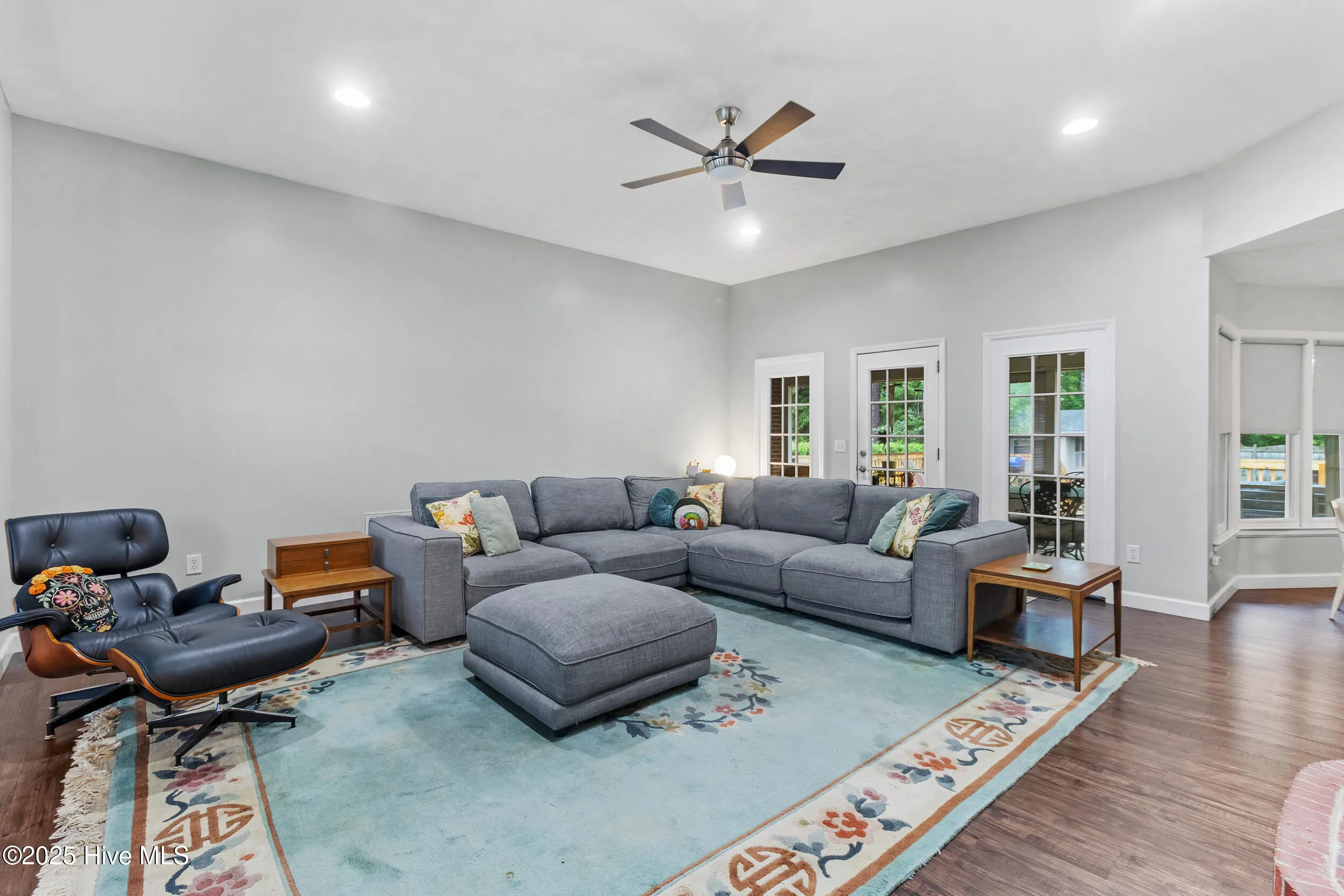 Wilmington, North Carolina 28409, United States, 3 Bedrooms Bedrooms, ,3 BathroomsBathrooms,Residential,Active,99060