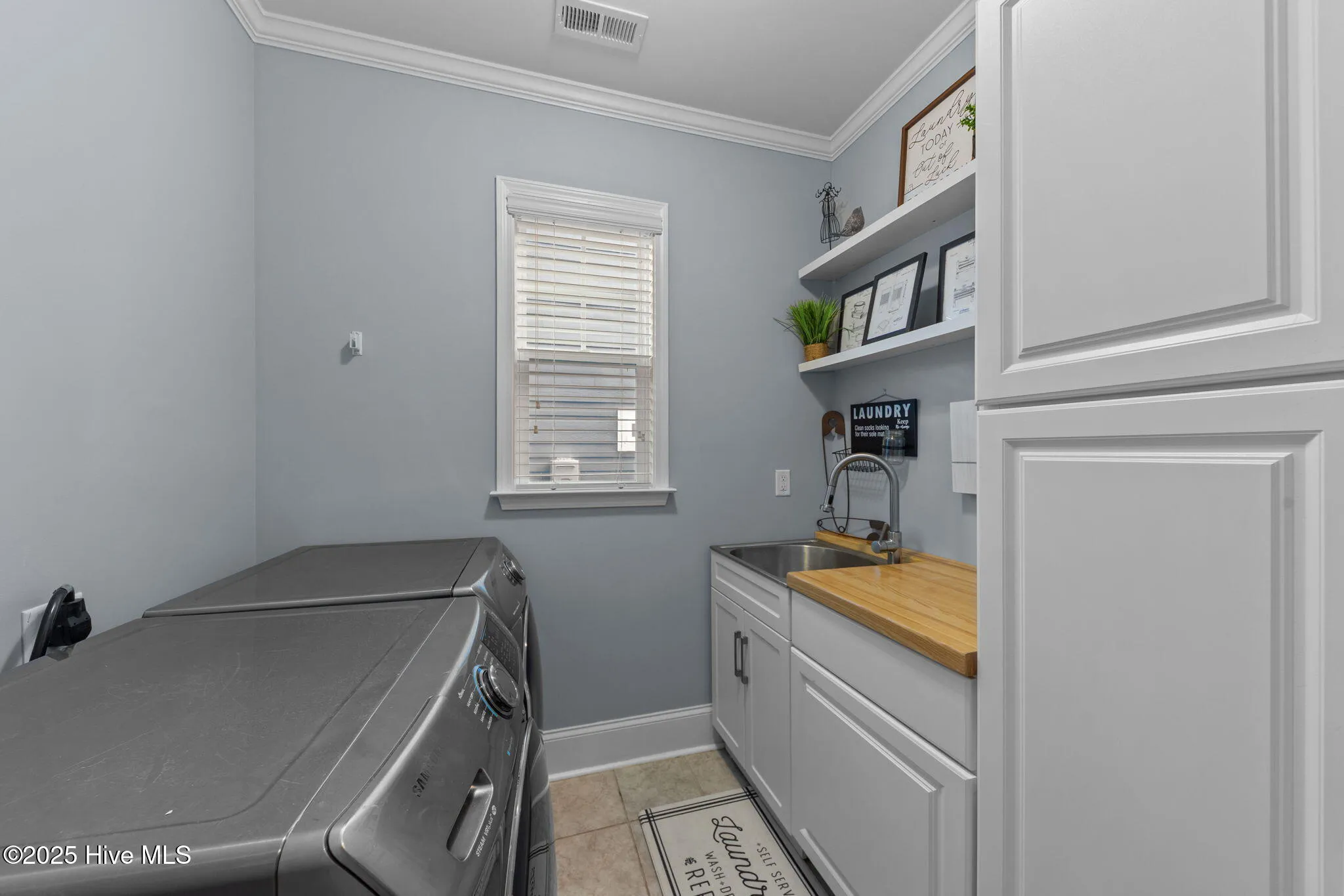 Aberdeen, North Carolina 28315, United States, 4 Bedrooms Bedrooms, ,3 BathroomsBathrooms,Residential,Active,206516