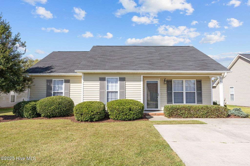 Photo of 3786 Dover Drive, Ayden, NC 28513 (MLS # 100533668)