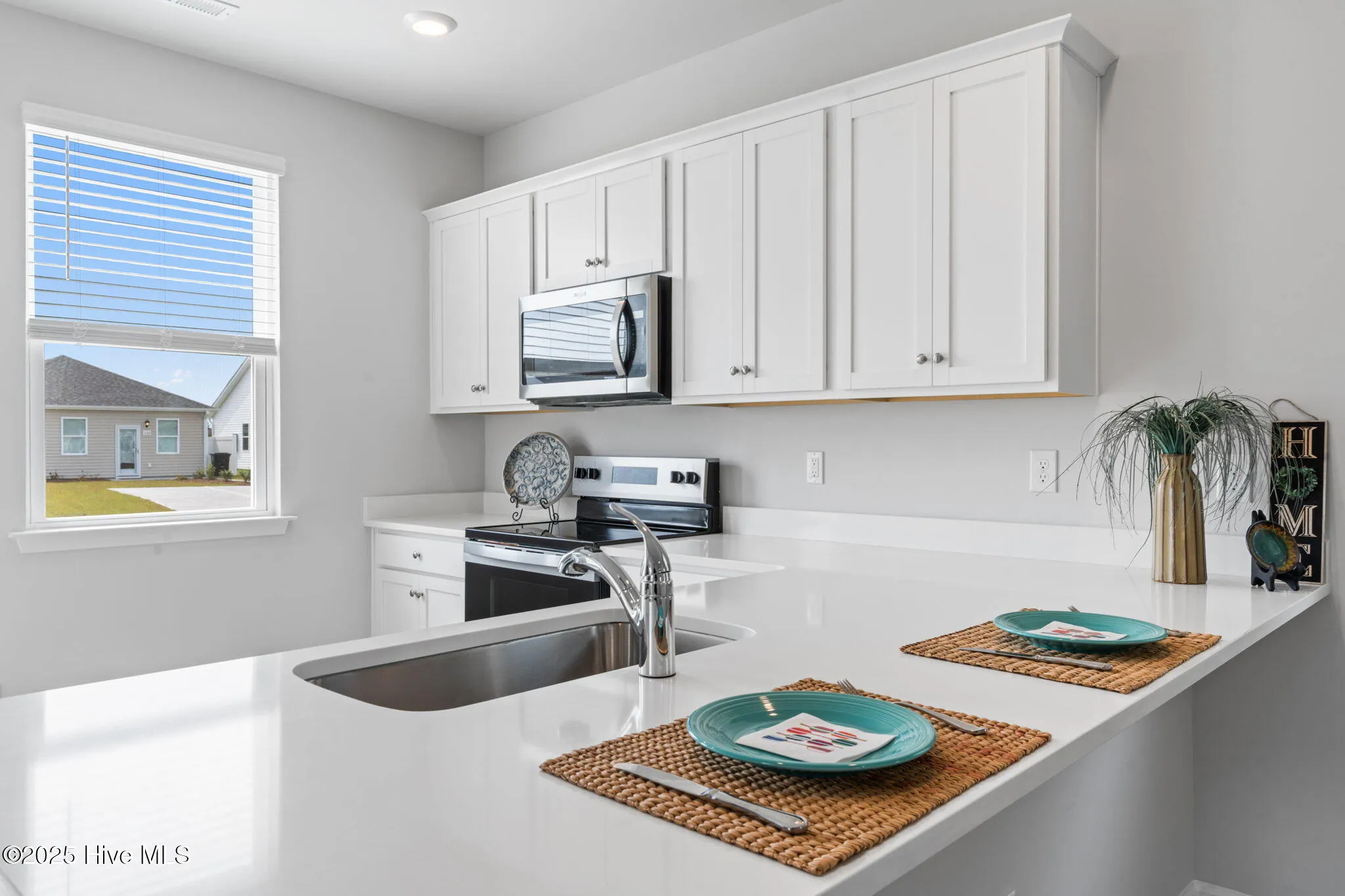 Wilmington, North Carolina 28411, United States, 2 Bedrooms Bedrooms, ,2 BathroomsBathrooms,Residential,Active,210209