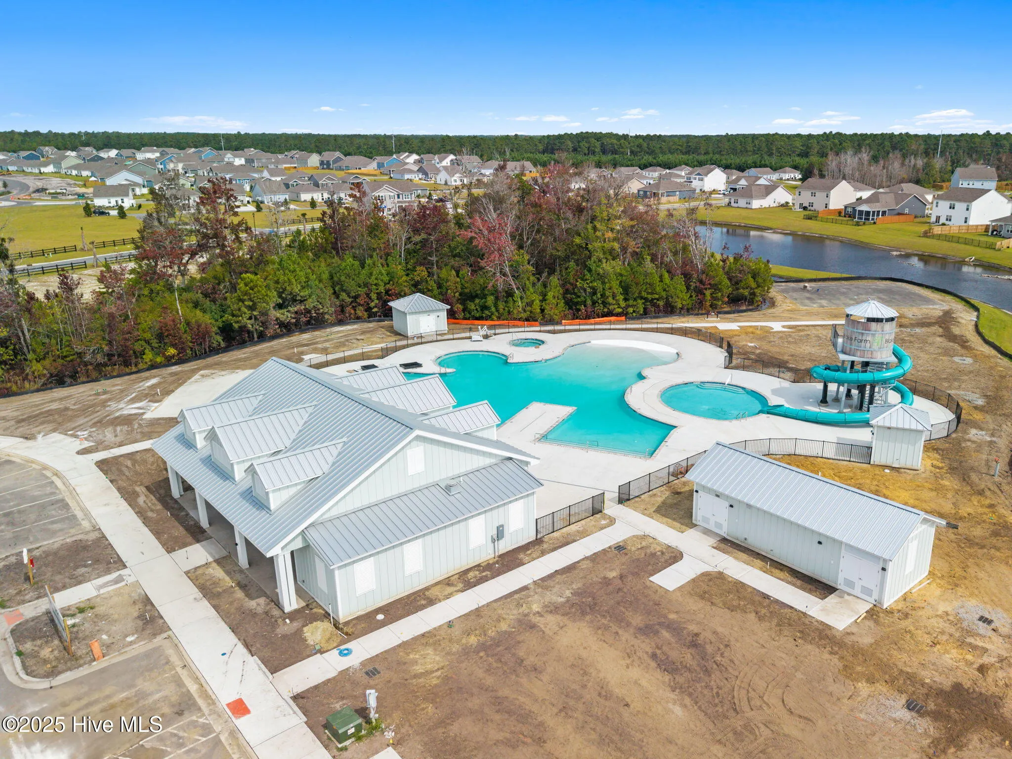 Wilmington, North Carolina 28411, United States, 2 Bedrooms Bedrooms, ,2 BathroomsBathrooms,Residential,Active,210209