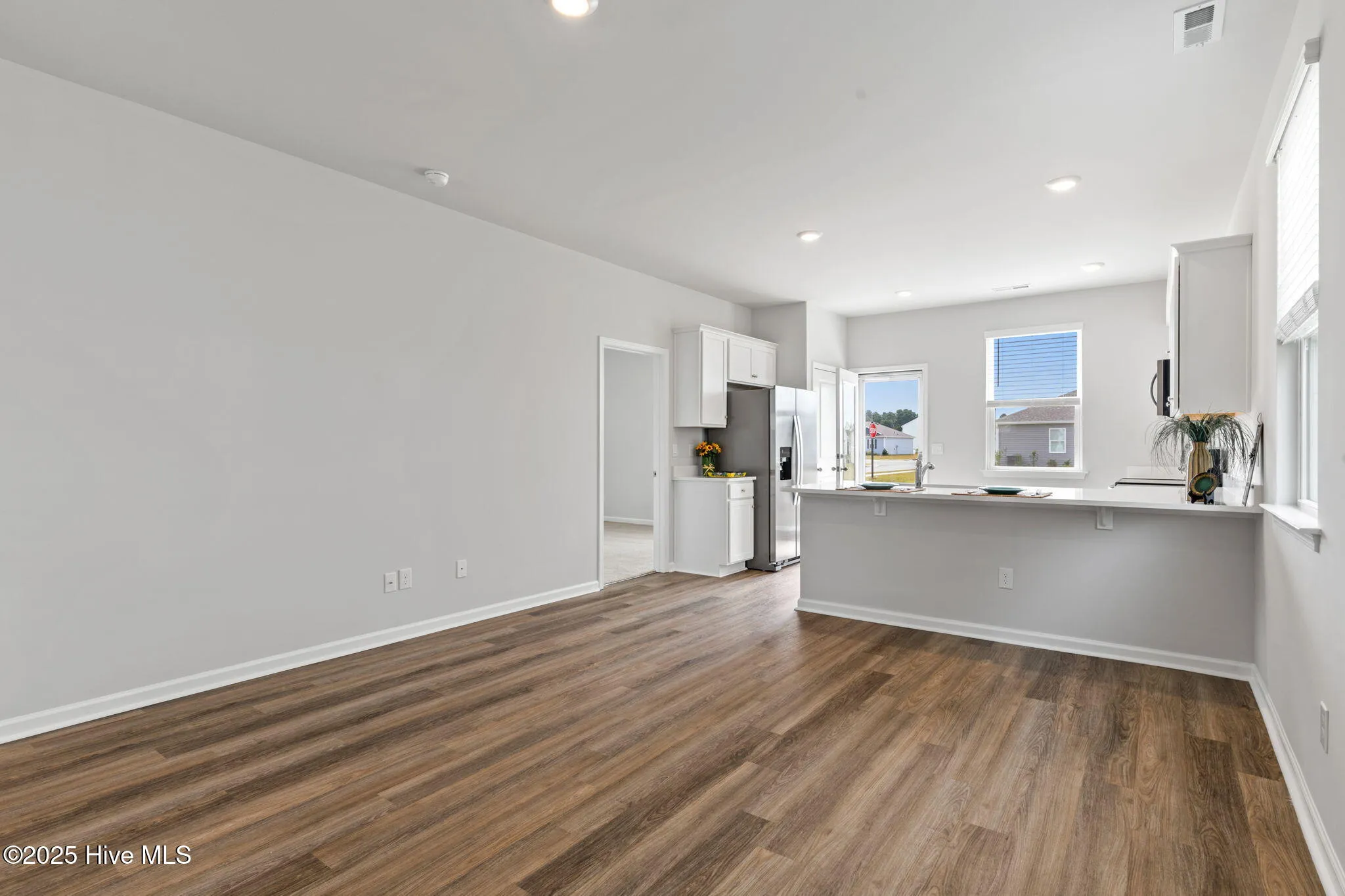 Wilmington, North Carolina 28411, United States, 2 Bedrooms Bedrooms, ,2 BathroomsBathrooms,Residential,Active,210209