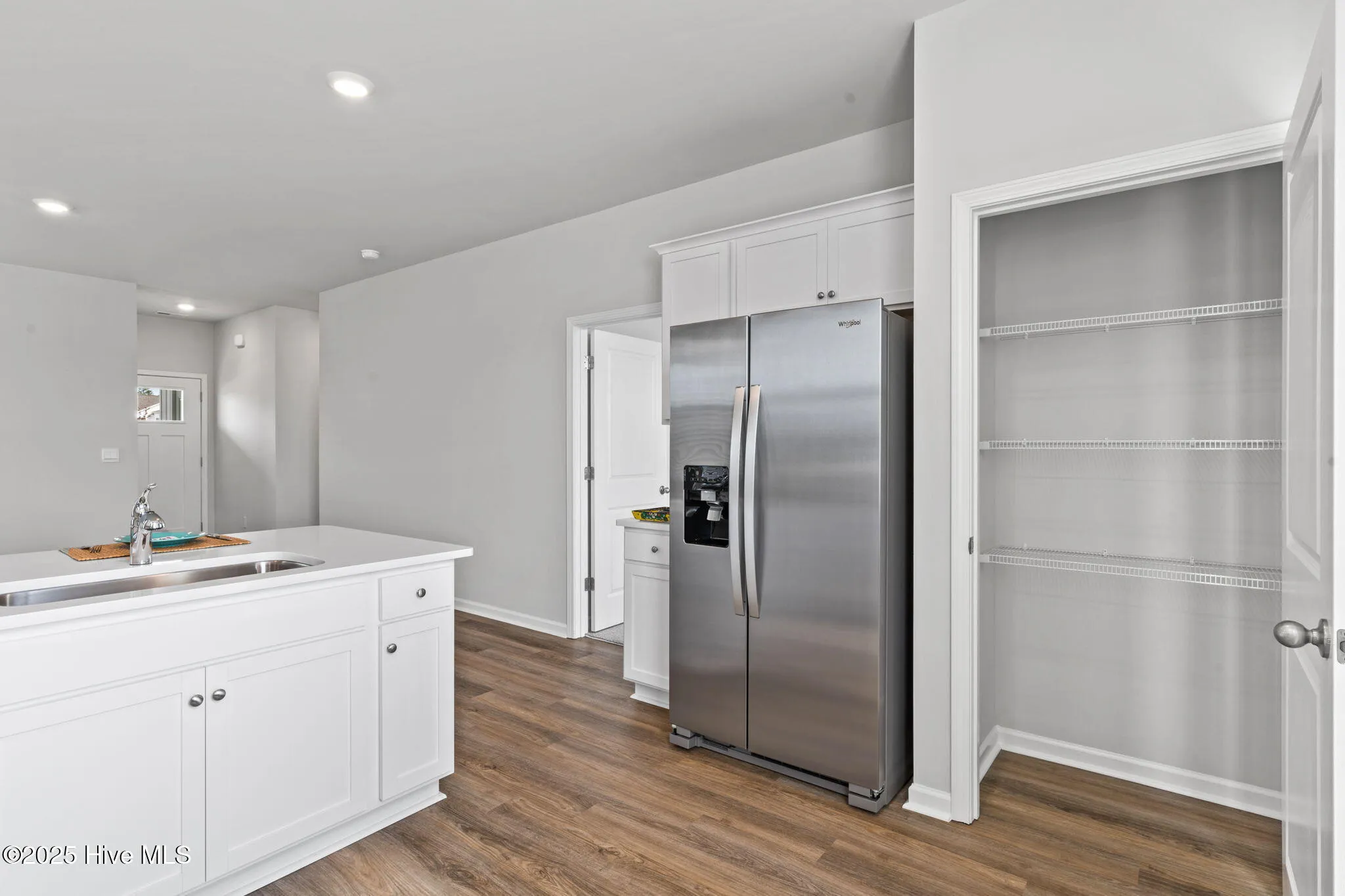 Wilmington, North Carolina 28411, United States, 2 Bedrooms Bedrooms, ,2 BathroomsBathrooms,Residential,Active,210209