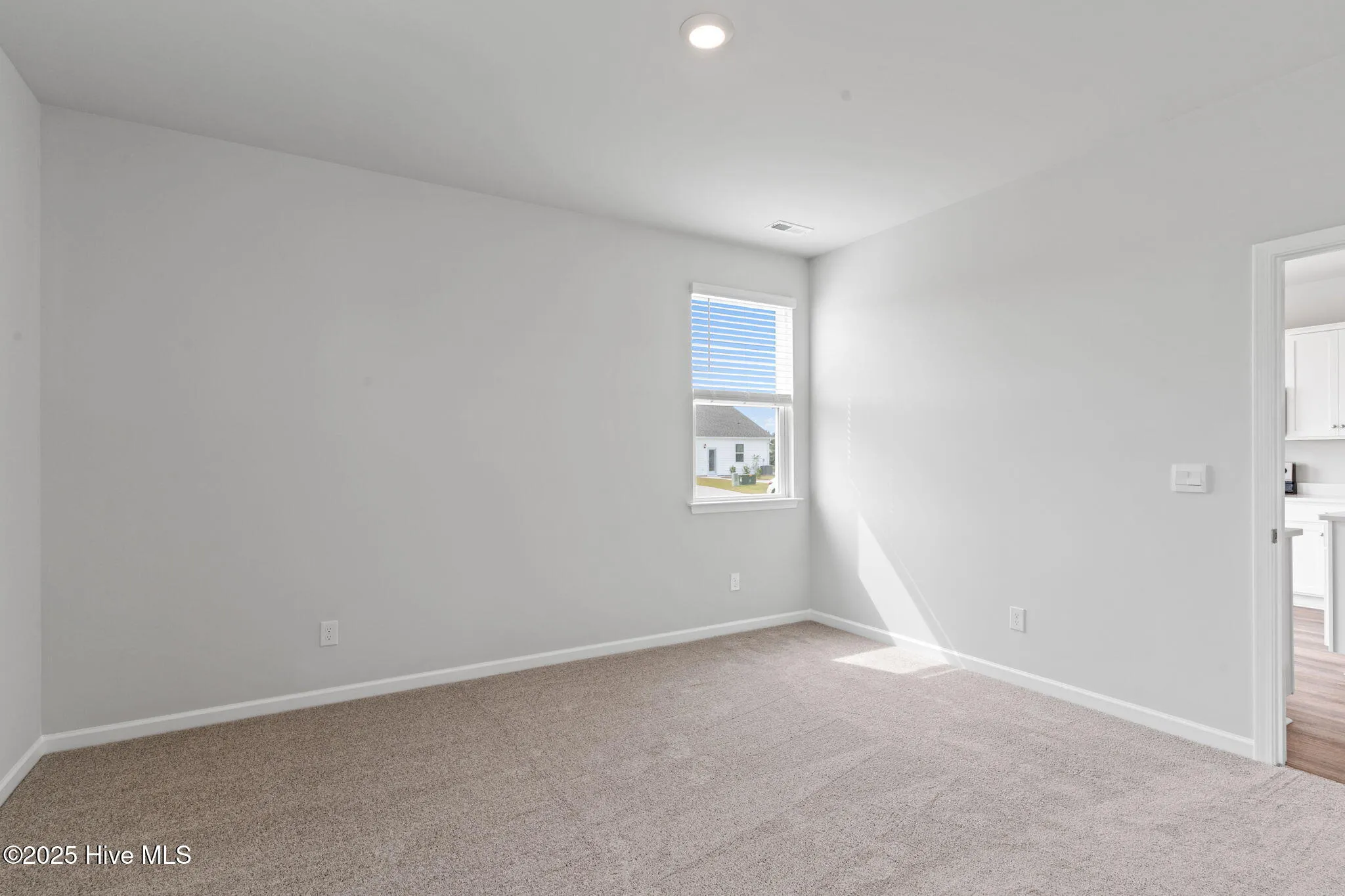 Wilmington, North Carolina 28411, United States, 2 Bedrooms Bedrooms, ,2 BathroomsBathrooms,Residential,Active,210209