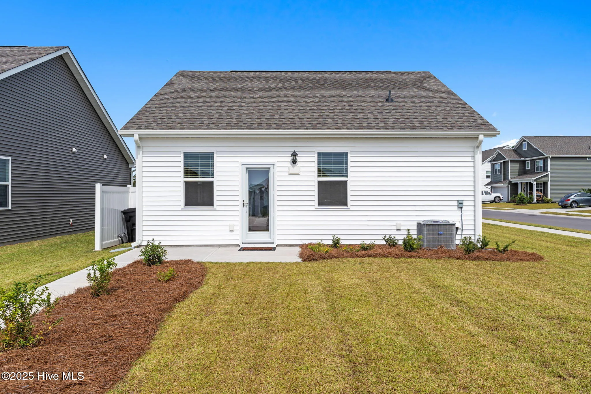 Wilmington, North Carolina 28411, United States, 2 Bedrooms Bedrooms, ,2 BathroomsBathrooms,Residential,Active,210209