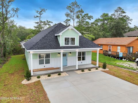 A home in Oak Island