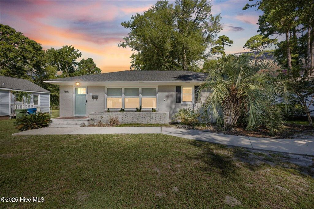 Photo of 708 Rosemont Avenue, Wilmington, NC 28403 (MLS # 100528295)