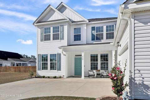 A home in Sneads Ferry