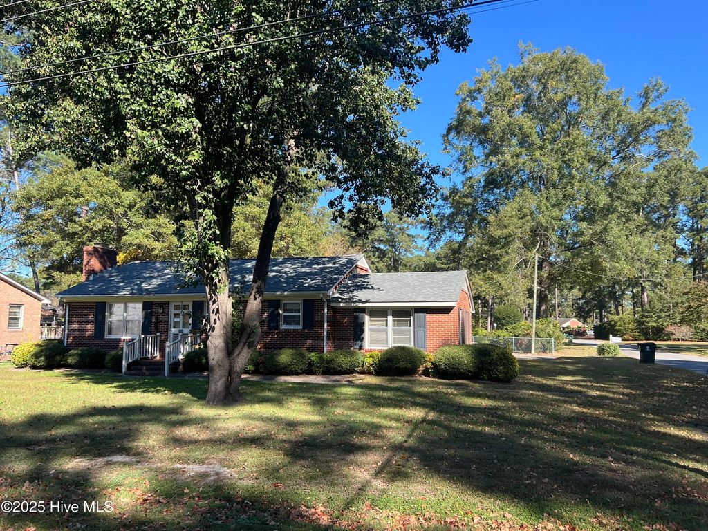 Photo of 238 Nelson Street, Bethel, NC 27812 (MLS # 100537391)