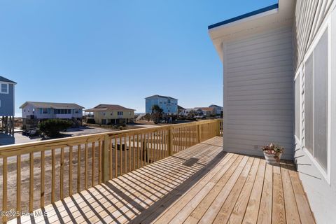 A home in Oak Island