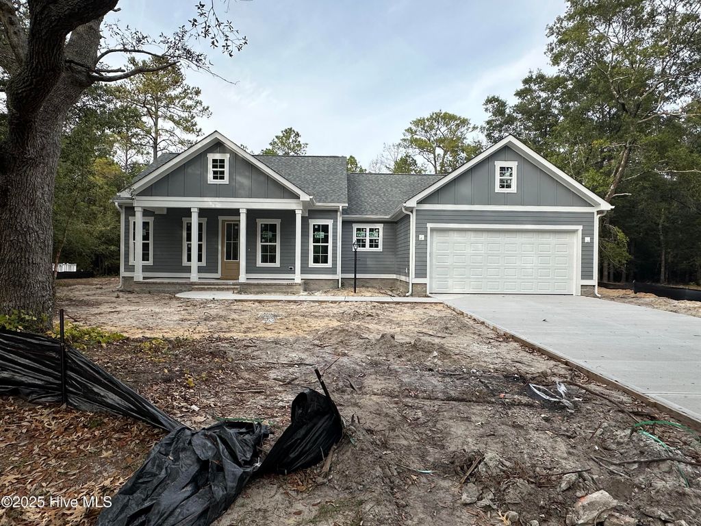Photo of 684 Pelican Circle SE, Bolivia, NC 28422 (MLS # 100543232)