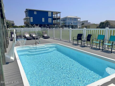 A home in Oak Island