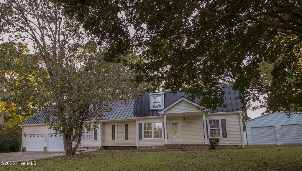 Photo of 104 Still Forest Place, Jacksonville, NC 28540 (MLS # 100540937)