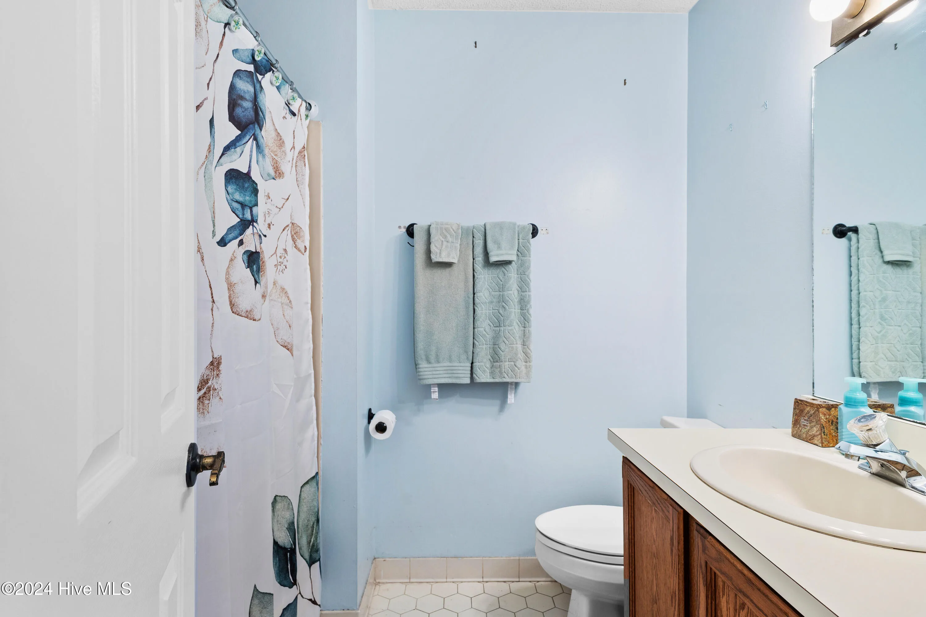 Wilmington, North Carolina 28409, United States, 3 Bedrooms Bedrooms, ,2 BathroomsBathrooms,Residential,Pending,30620