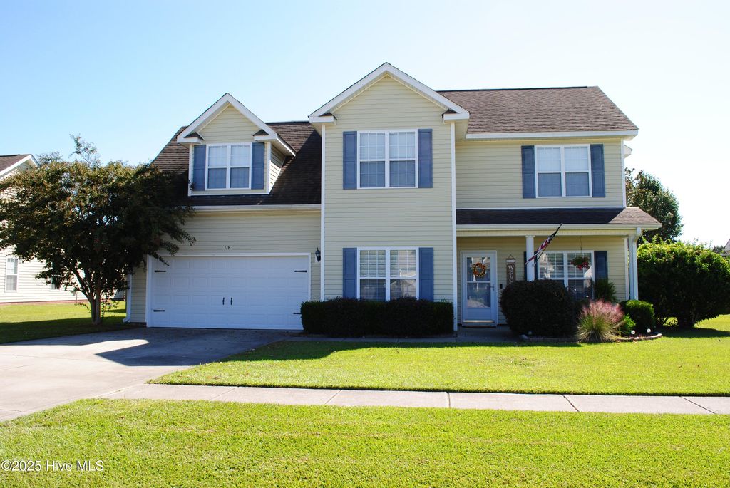 Photo of 118 Moonstone Court, Jacksonville, NC 28546 (MLS # 100524119)