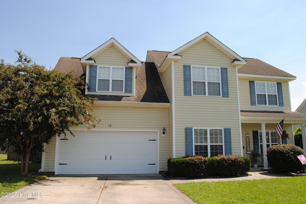Photo of 118 Moonstone Court, Jacksonville, NC 28546 (MLS # 100524119)