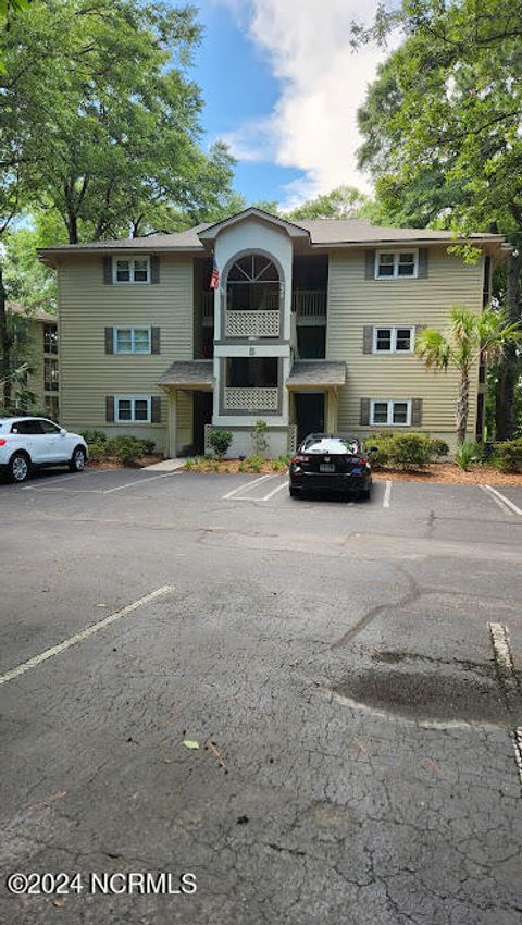 Condominium in Sunset Beach NC 221 Clubhouse Road.jpg