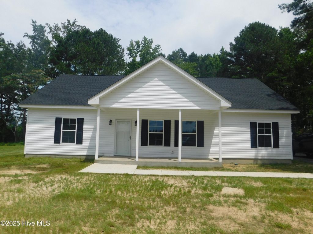 Photo of 862 Middle Swamp Road, Corapeake, NC 27926 (MLS # 100536852)