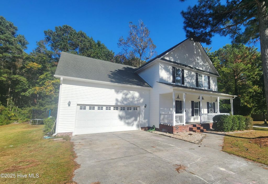Photo of 109 Forest Lane, Swansboro, NC 28584 (MLS # 100538724)