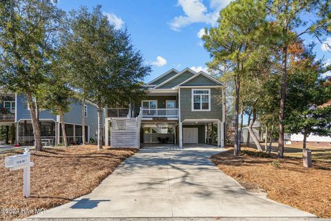 A home in Oak Island