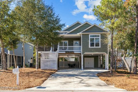 A home in Oak Island