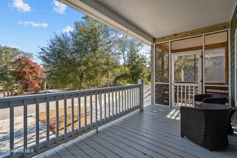 A home in Oak Island