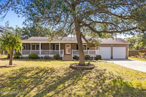 A home in Oak Island