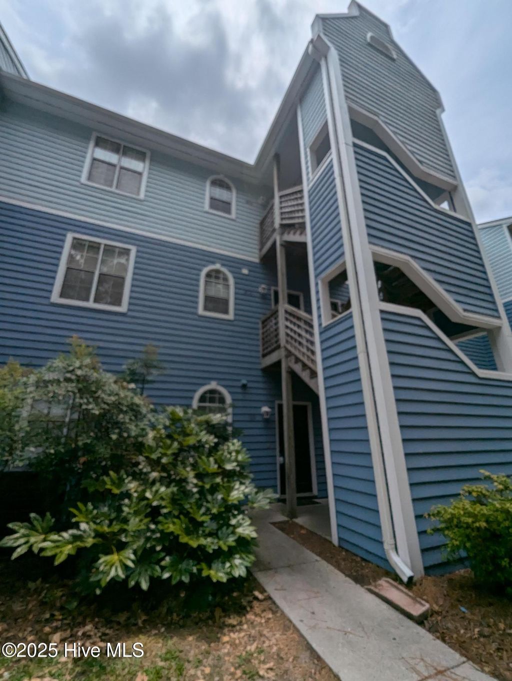 Photo of 4210 Wilshire Boulevard #103, Wilmington, NC 28403 (MLS # 100534892)