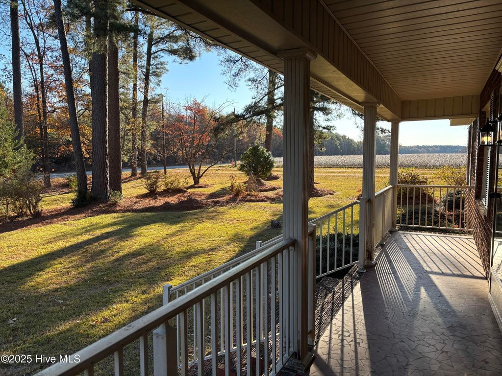 Photo of 247 Vaughans Creek Road, Murfreesboro, NC 27855 (MLS # 100541944)