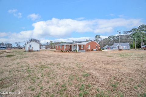 A home in Hobbsville