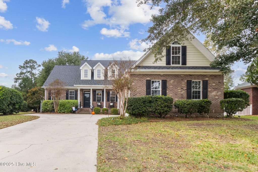 Photo of 1310 Grandiflora Drive Drive, Leland, NC 28451 (MLS # 100536659)