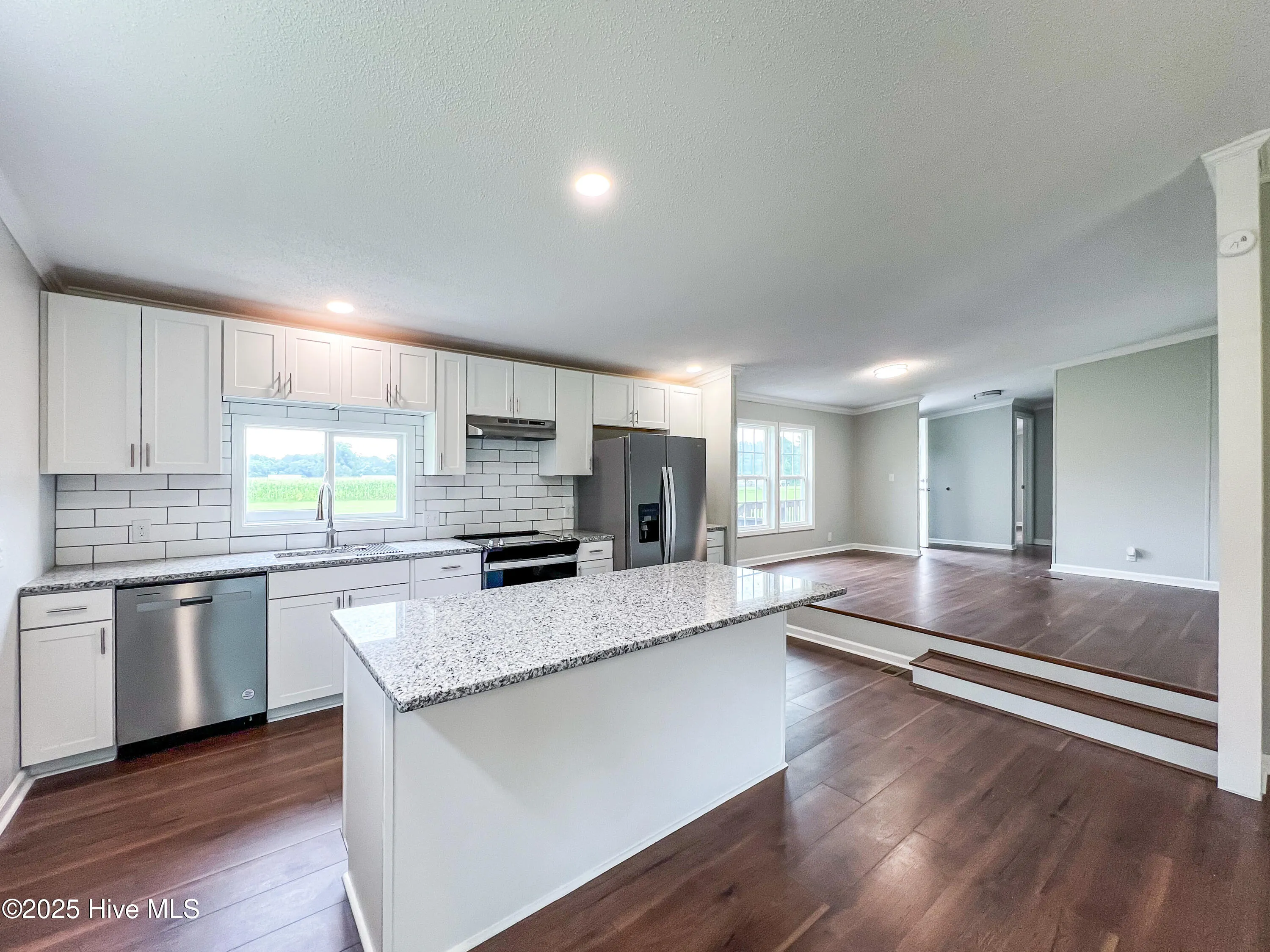 Wallace, North Carolina 28466, United States, 3 Bedrooms Bedrooms, ,3 BathroomsBathrooms,Residential,Active,183246