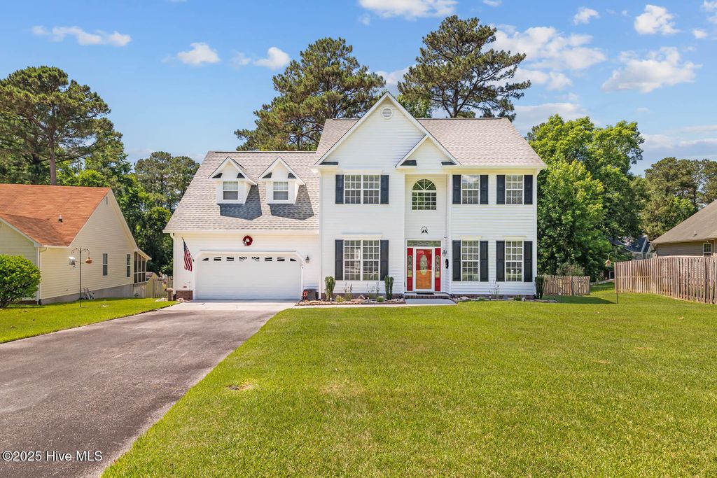Photo of 154 Dockside Drive, Jacksonville, NC 28546 (MLS # 100509647)