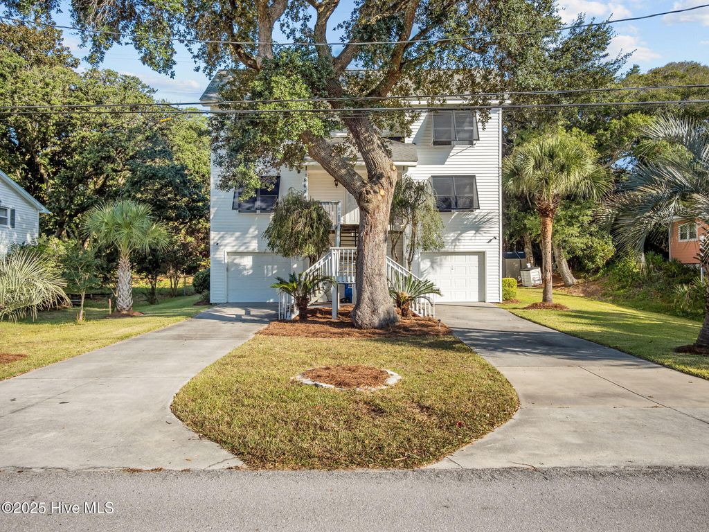 Photo of 8626 Reed Drive, Emerald Isle, NC 28594 (MLS # 100536740)